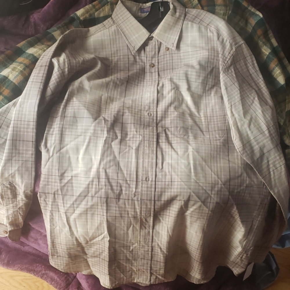 Pendleton button down shirt